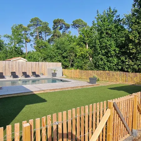 Vila Idealement Situee Sur Ares