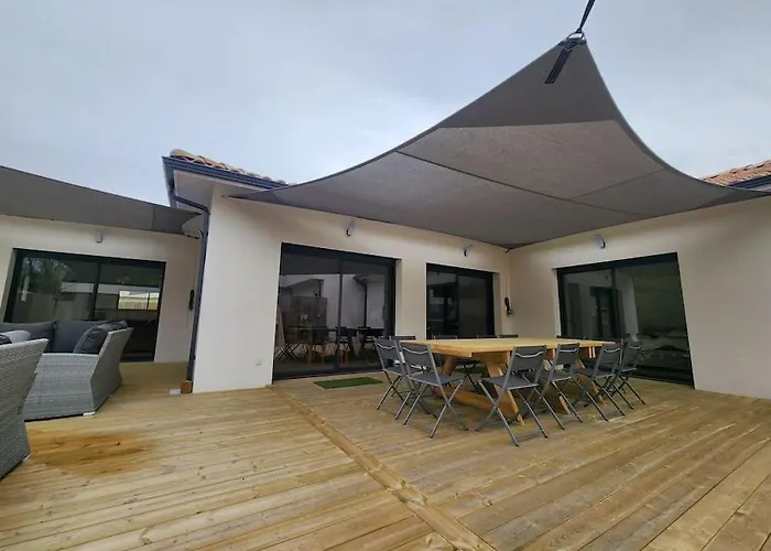 Idealement Situee Sur Ares