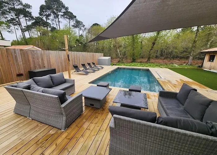 Vila Idealement Situee Sur